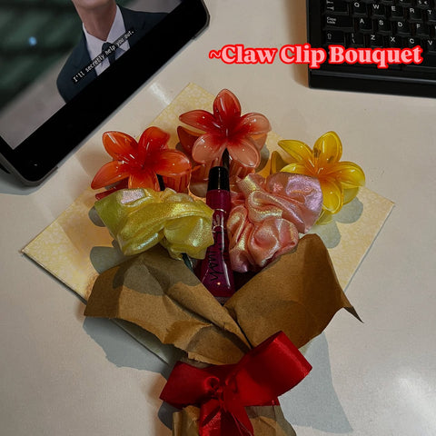 Claw Clip Bouquet