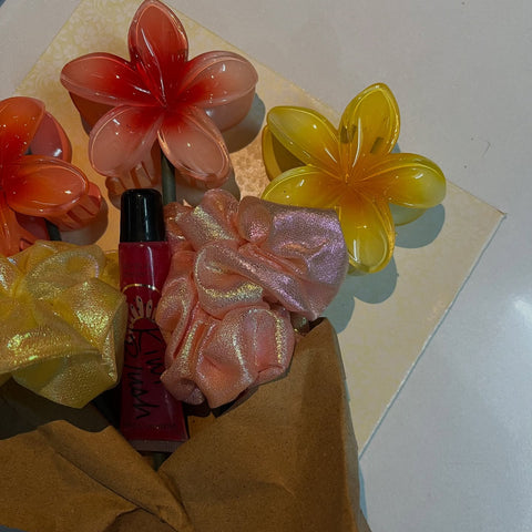 Claw Clip Bouquet