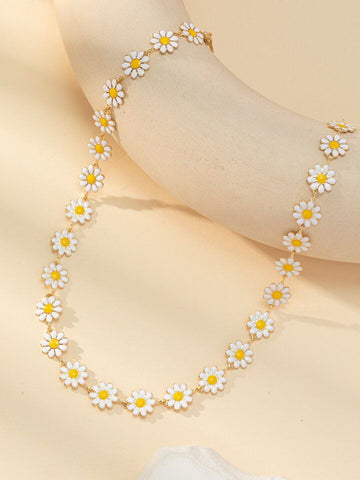 Daisy Necklace