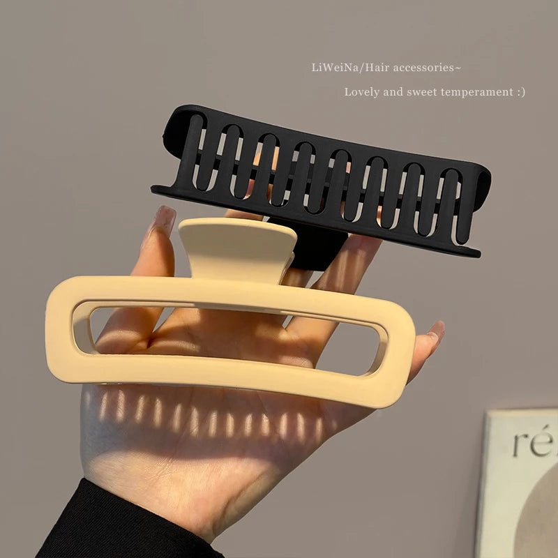 Oversized Hair Claw Clip