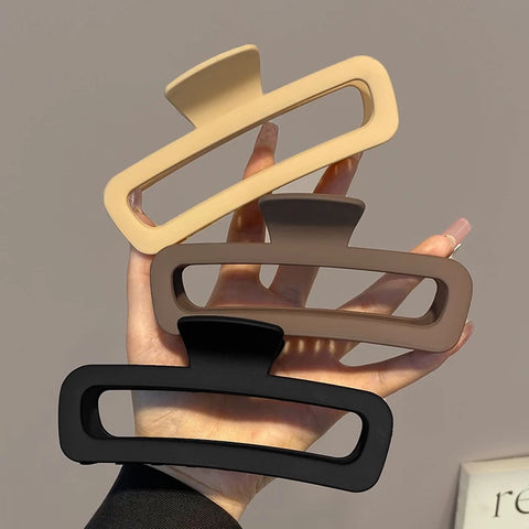 Oversized Hair Claw Clip