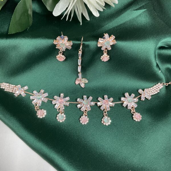 Flower Necklace - Image 2